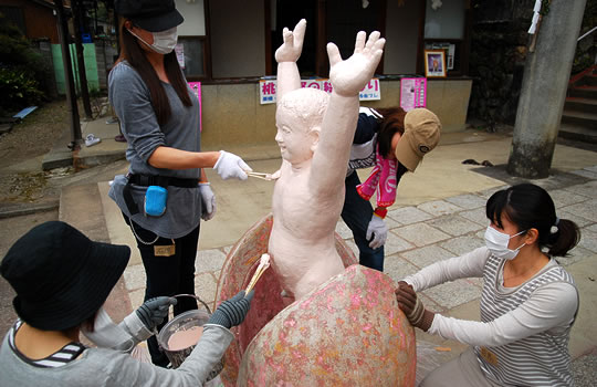 桃太郎神社修復活動